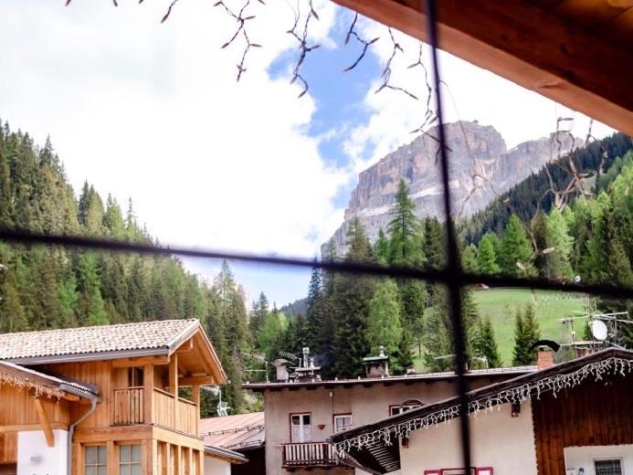 Albergo Centrale Canazei Exteriér fotografie